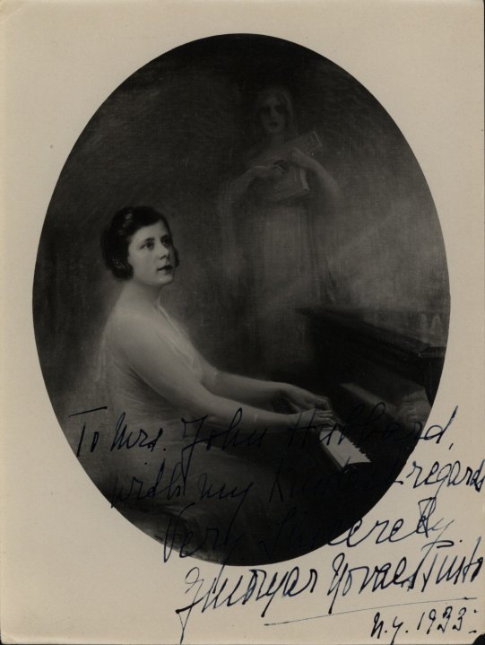 Novaes, Guiomar - Photograph - (23)