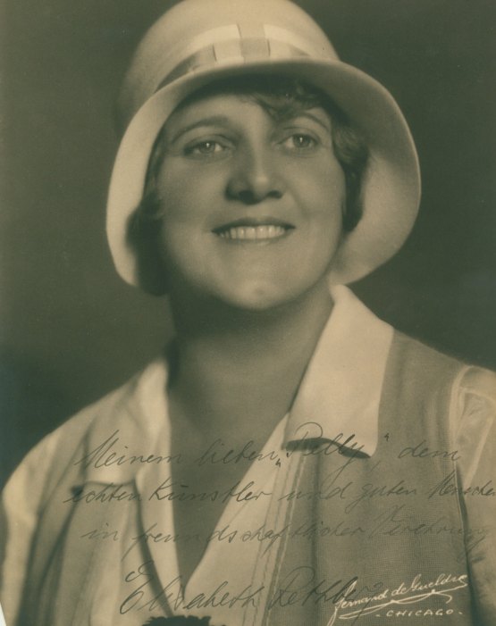 Rethberg, Elisabeth - Photograph - (2419)