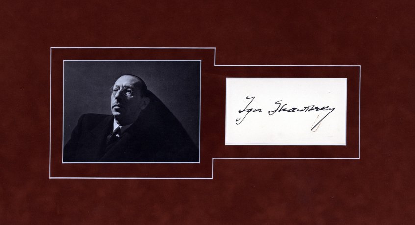 Stravinsky, Igor - Ensemble With Signature And Photograph. - (1490)