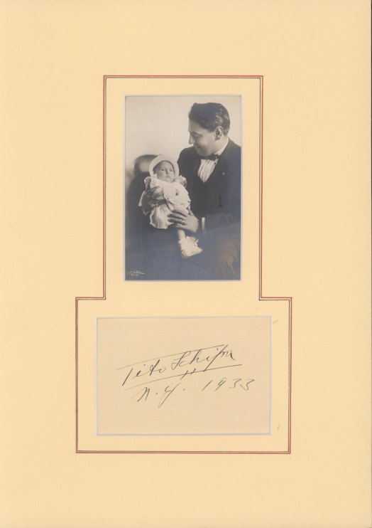 Schipa, Tito - Ensemble with Signature and Photograph