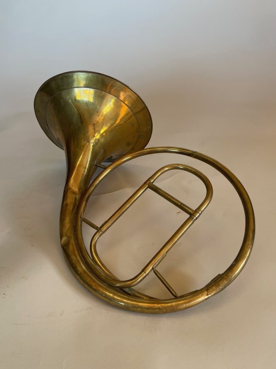 HORN - COURTOIS AINÉ NATURAL HORN WITH CROOKS IN CASE
