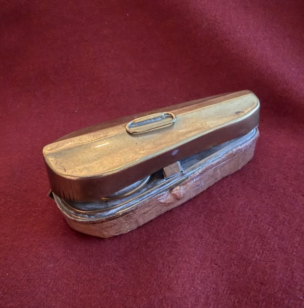VIOLIN CASE INKWELL